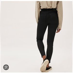 EVERLANE - Black Slim- Straight Denim